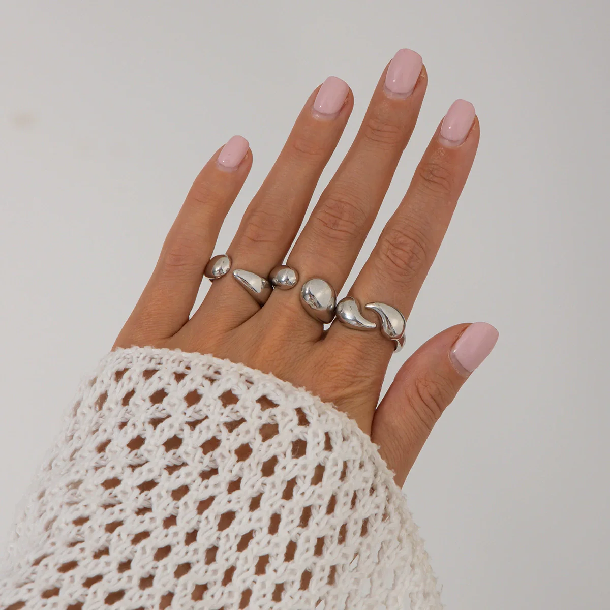 Metal Geometric Water Drop Hug Ring Set For Women With Electroplating Style - Image 7