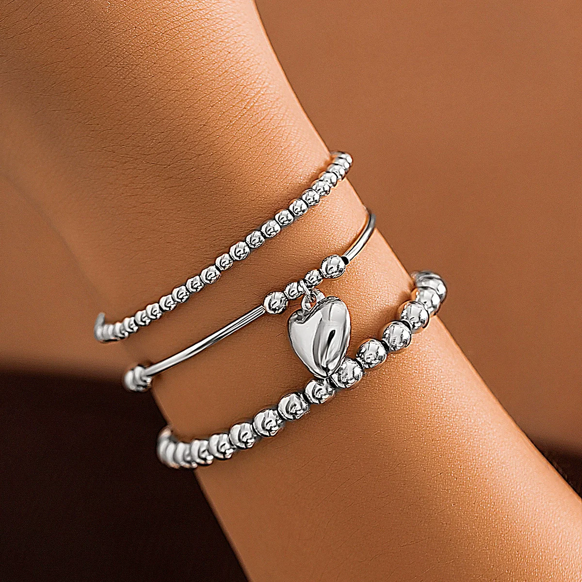 Metal Love Pendant Beaded Bracelet Set Electroplated Iron Heart Shape Women's Geometric Style - Image 4