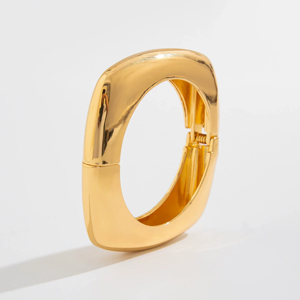 Metal Pleated Electroplated Geometry Bracelet For Women - Image 8