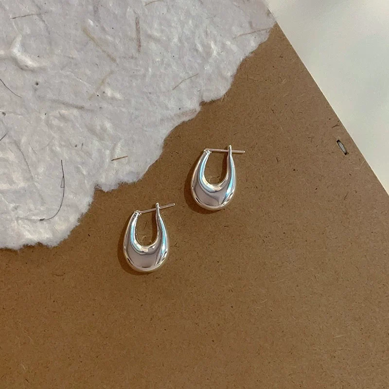 Metal Ushaped Women's Electroplated Earrings With Geometric Design - Image 7