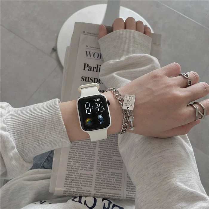 Multifunctional Sports Luminous Led Disposable Electronic Watch Plastic Case And Strap Rectangular Dial Minimalist And Sporty Style For Students - Image 6