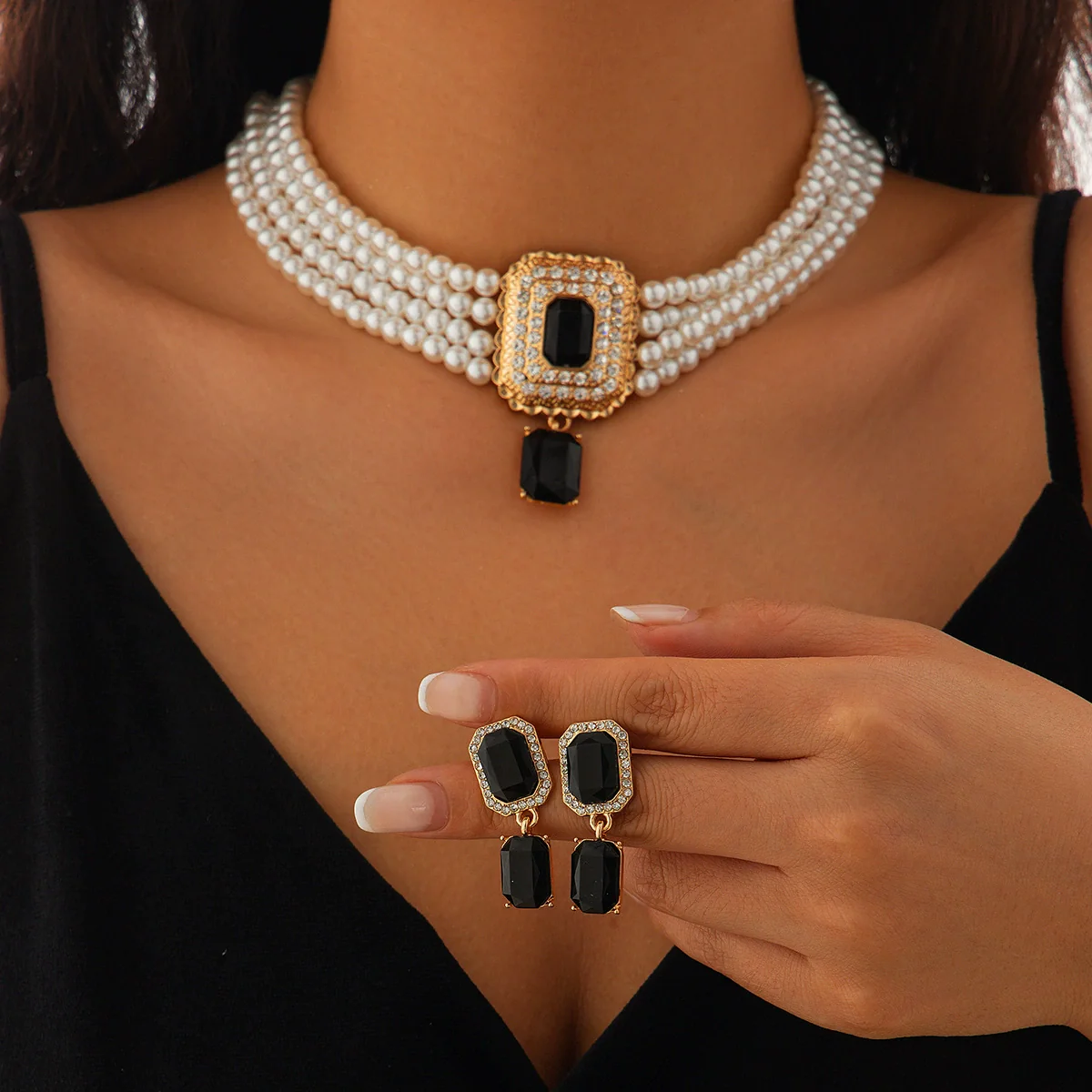 Necklace Imitation Pearl Artificial Crystal Geometric Retro Style - Image 6