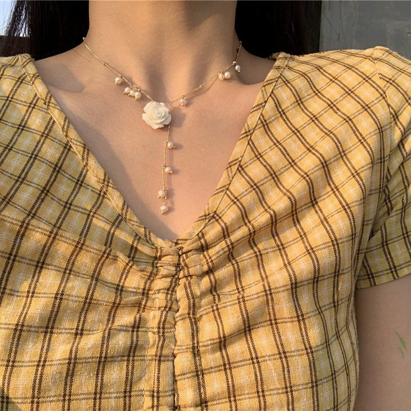 Necklace Pearl Titanium Steel Drop Shape Flower Design For Women - Image 2
