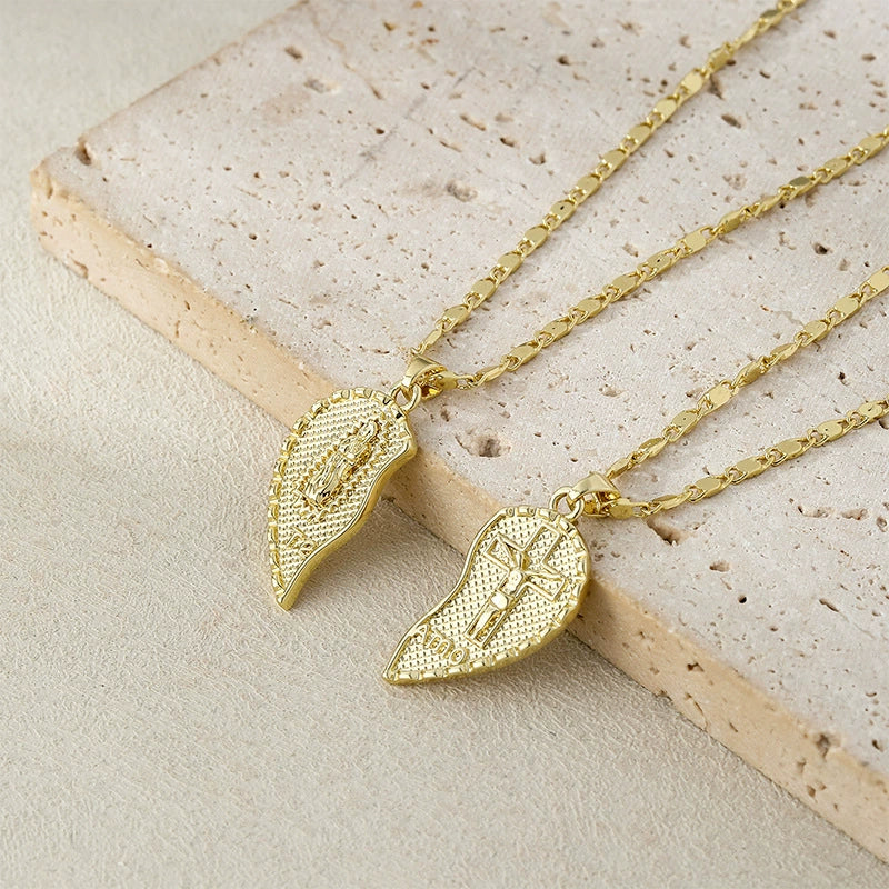 Necklaces Copper Real Gold Electroplated Geometric Pattern Twohalf Heart Pendant Stacked Clavicle Chain For Women - Image 3