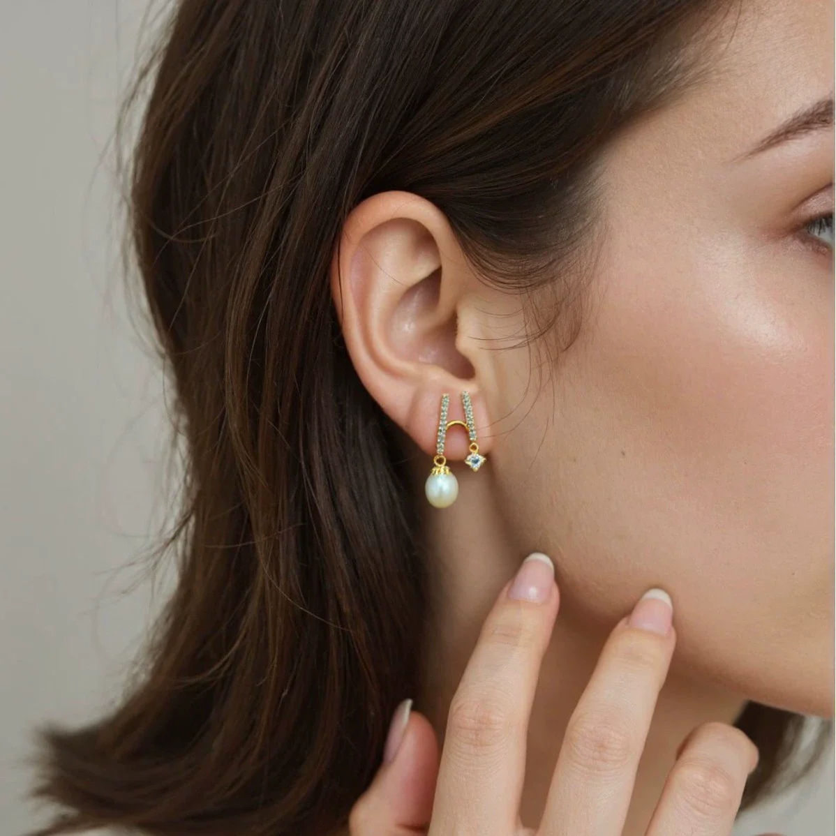 Pearl And S925 Sterling Silver Earrings Light Luxury Geometric Style With Gems