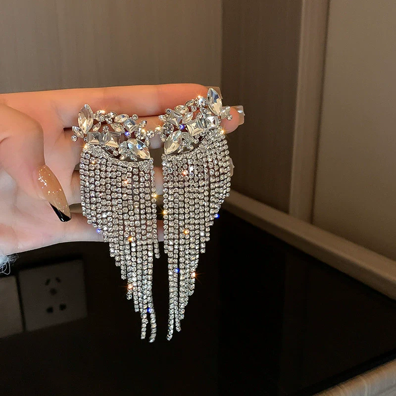 Pearl Diamond Tassel Earrings Rhinestone Material U Shaped Design For Women - Image 15