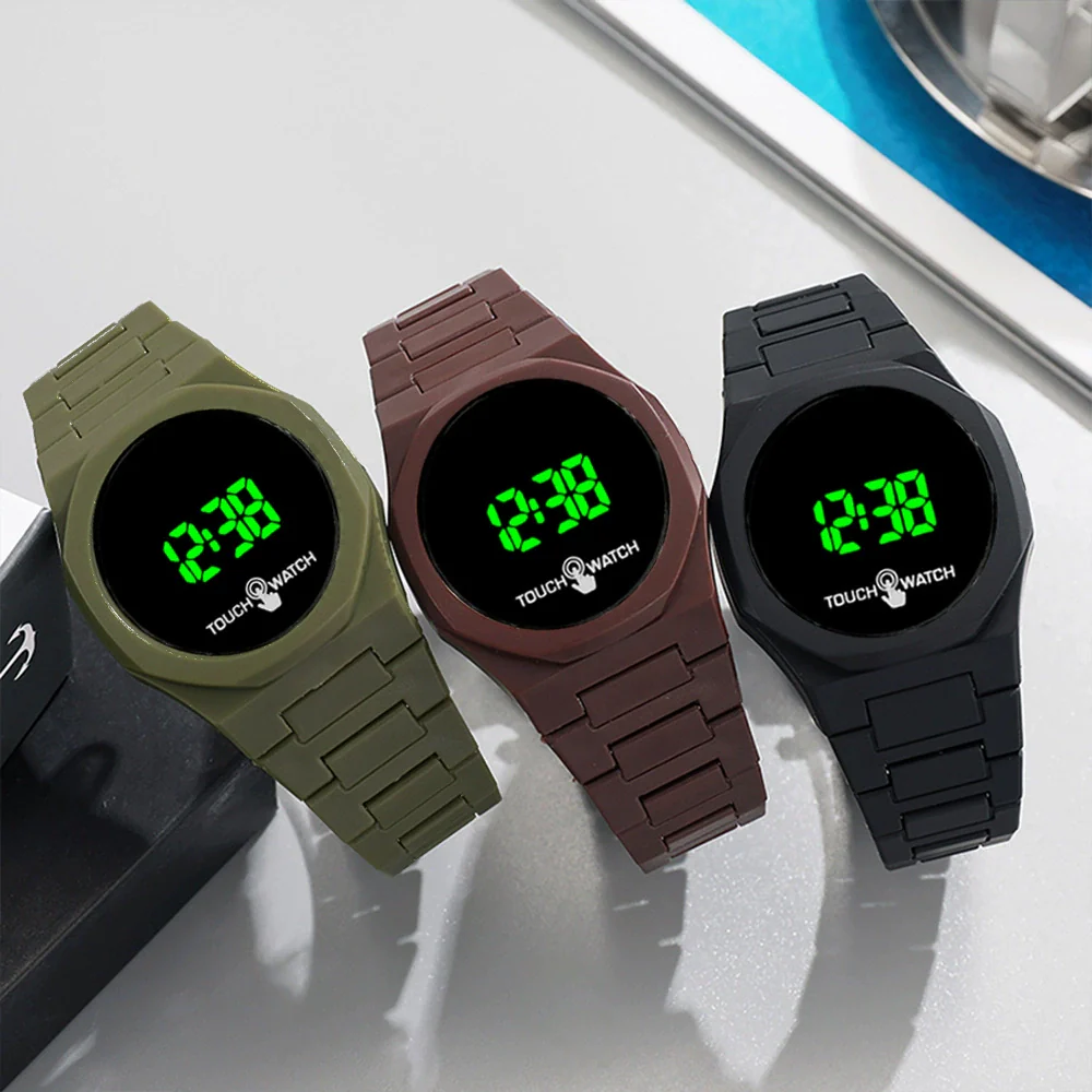 Plastic Electronic Watch Round Dial Simple Style For Men - Image 2