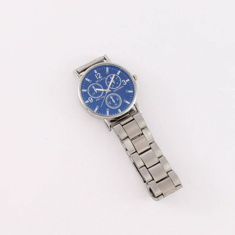 Popular Fashion Men's Watch With Steel Band Plastic Case Mineral Strengthened Mirror And Round Dial - Image 3