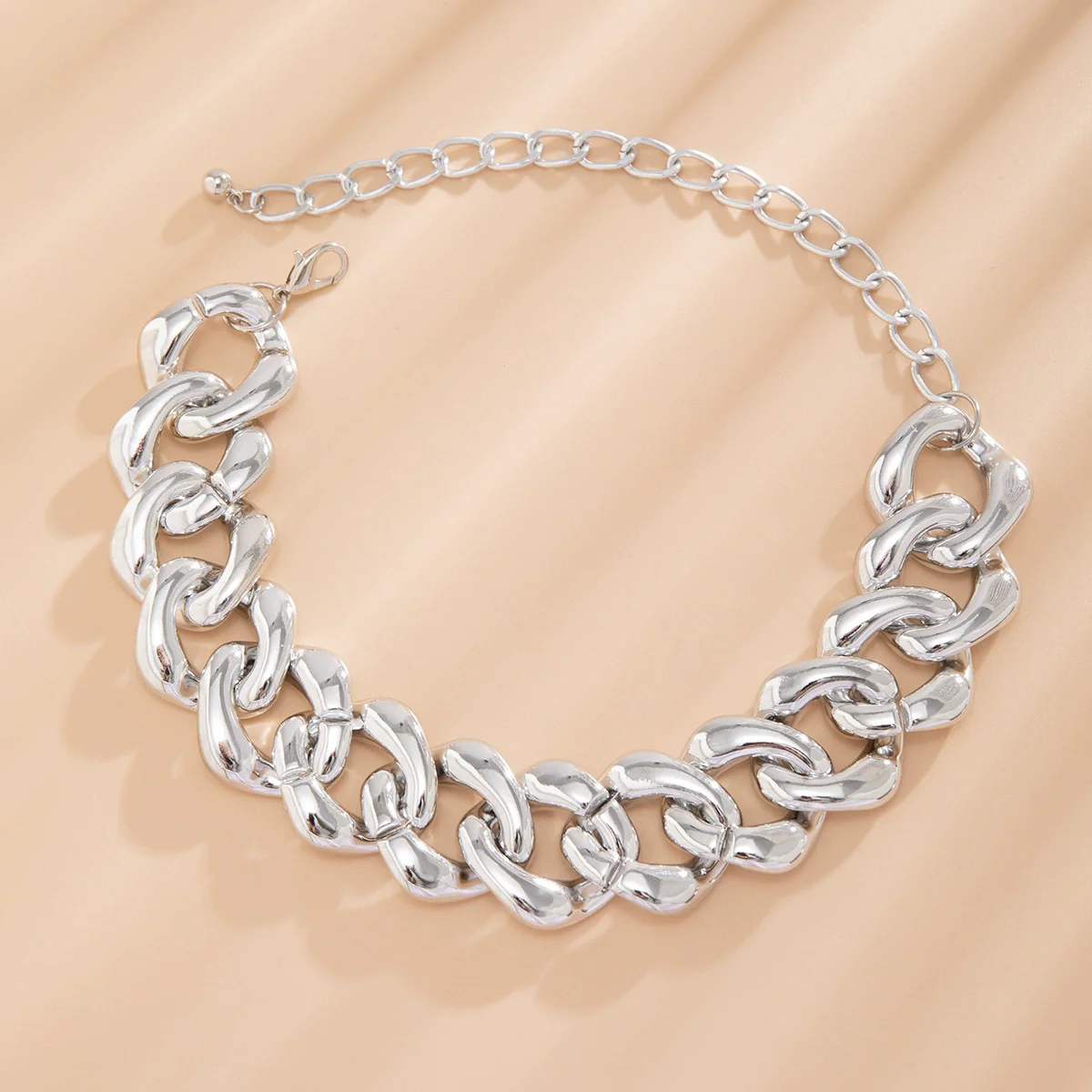 Punk Hip Hop Thick Chain Necklace With Geometric Buckle Ccb Electroplated Jewelry For Women - Image 4