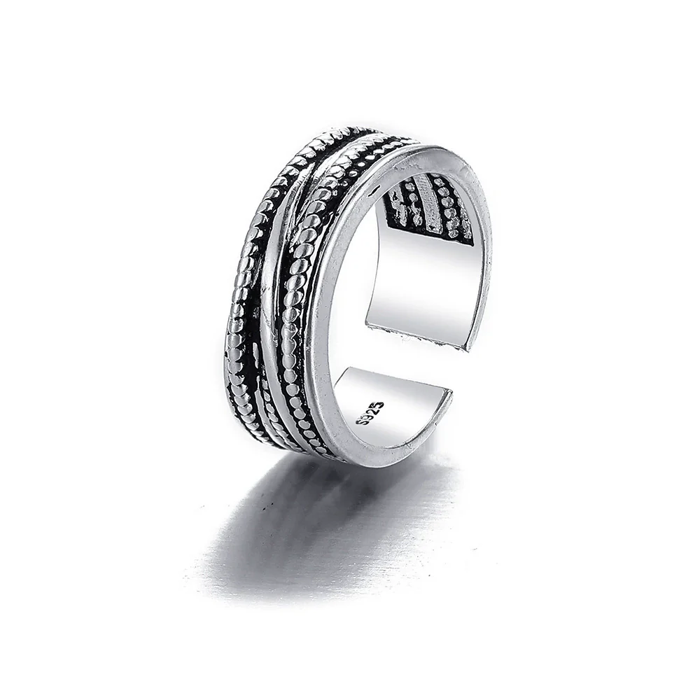 Retro Carved Butterfly Women's Ring Alloy Electroplating - Image 7