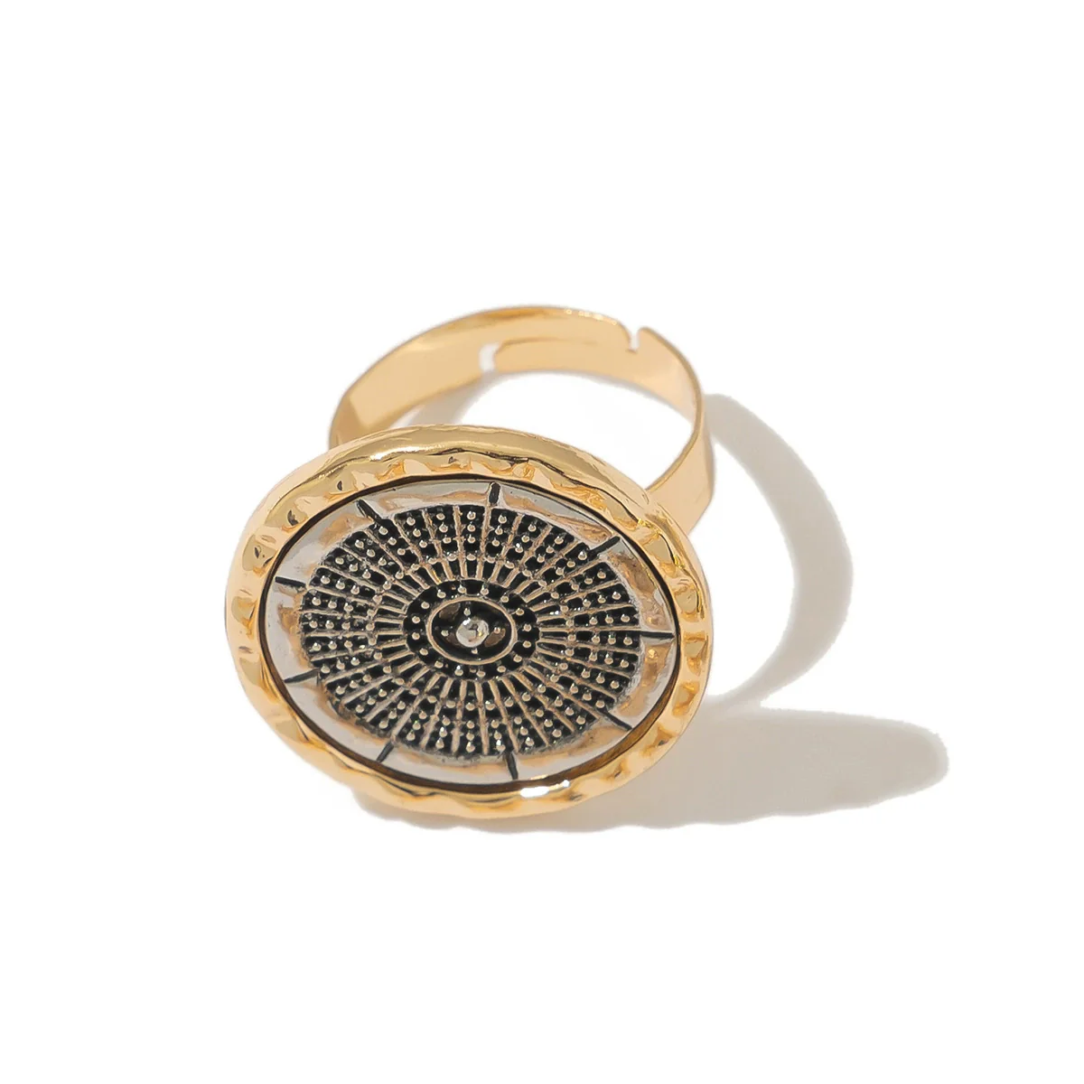 Retro Distressed Metal Round Ring With Geometric And Flower Pattern Electroplated - Image 5