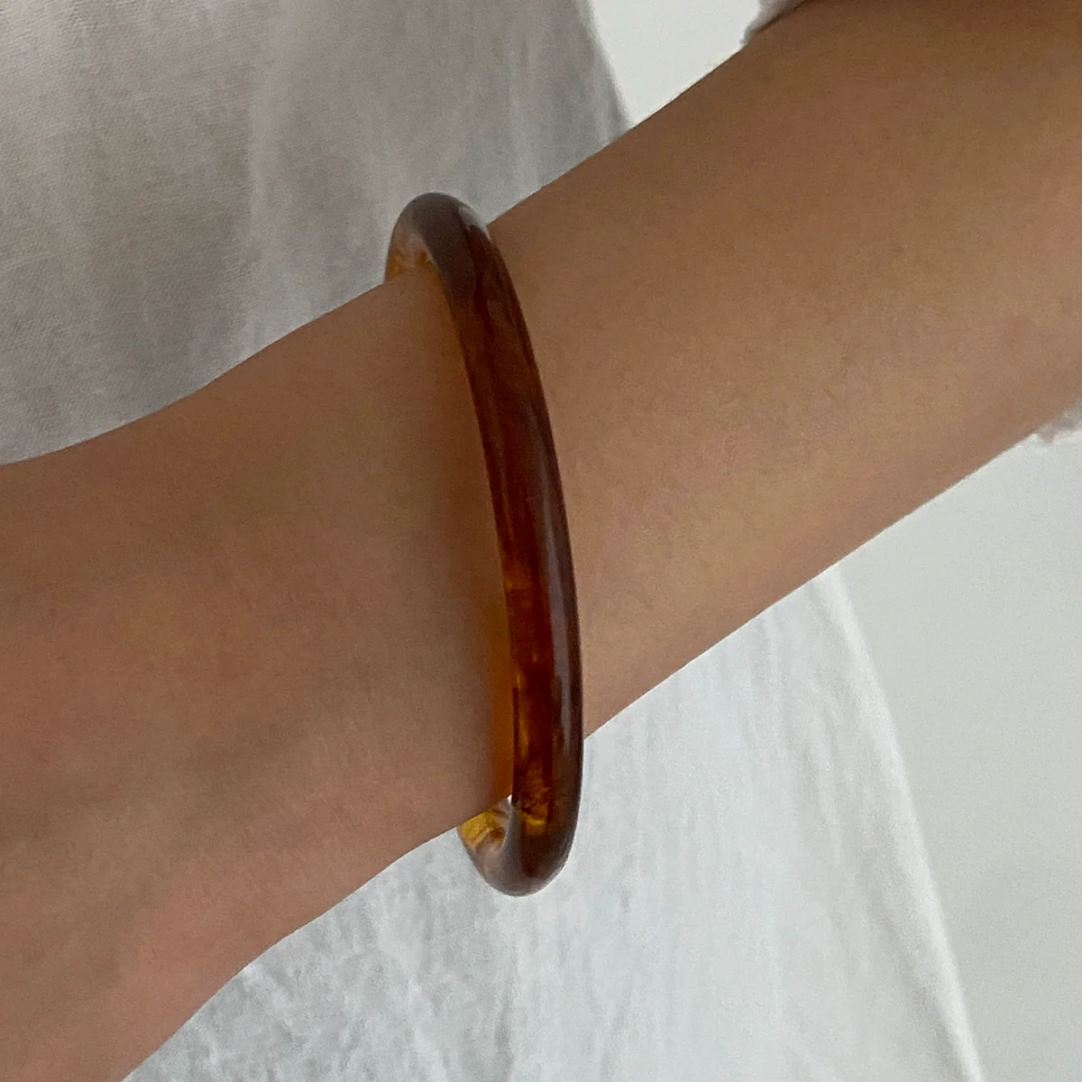 Retro Geometric Glossy Resin And Acrylic Wide Bracelet With Electroplating - Image 8
