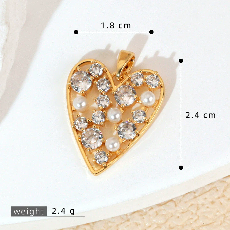 Retro Halfembellished Love Heart Shape Copper Electroplated Pendant Necklace For Women - Image 6