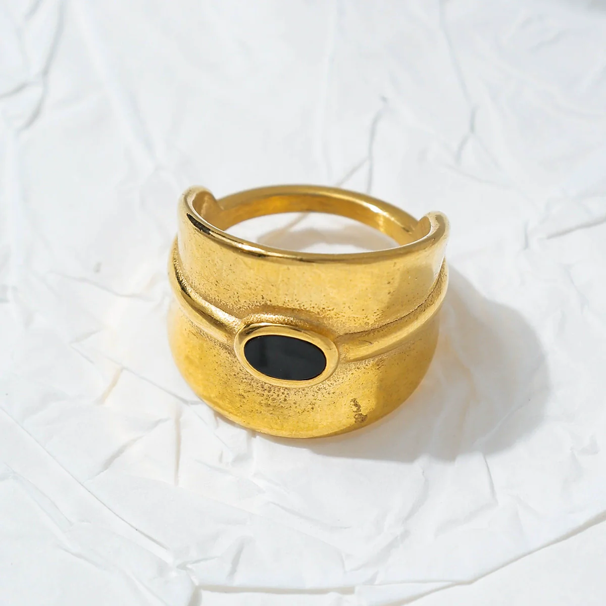 Retro Light Luxury Geometric Stainless Steel 18K Goldplated Ring - Image 2