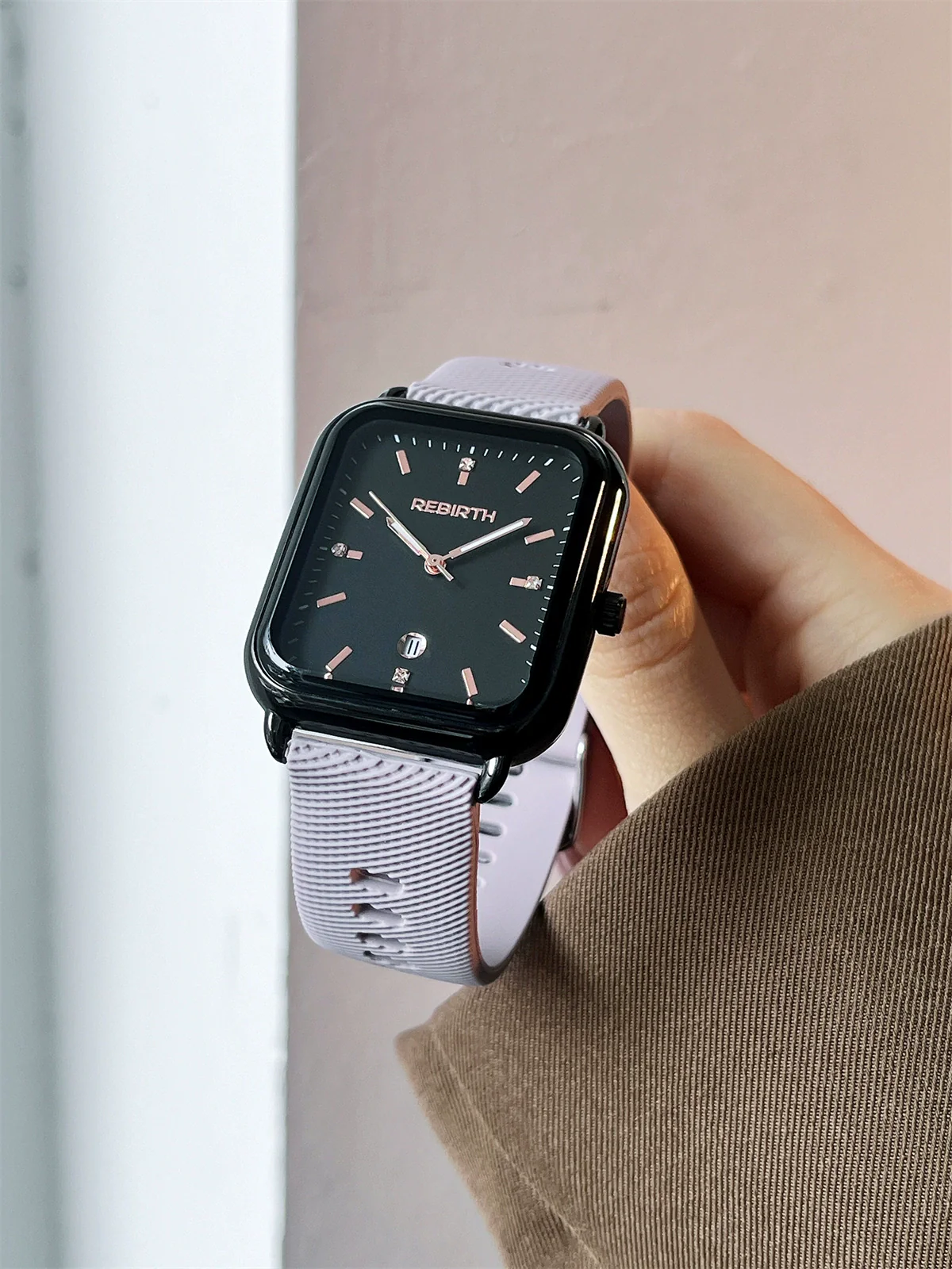 Retro Women's Watch Silicone Strap Alloy Case Square Dial Stainless Steel Buckle - Image 7