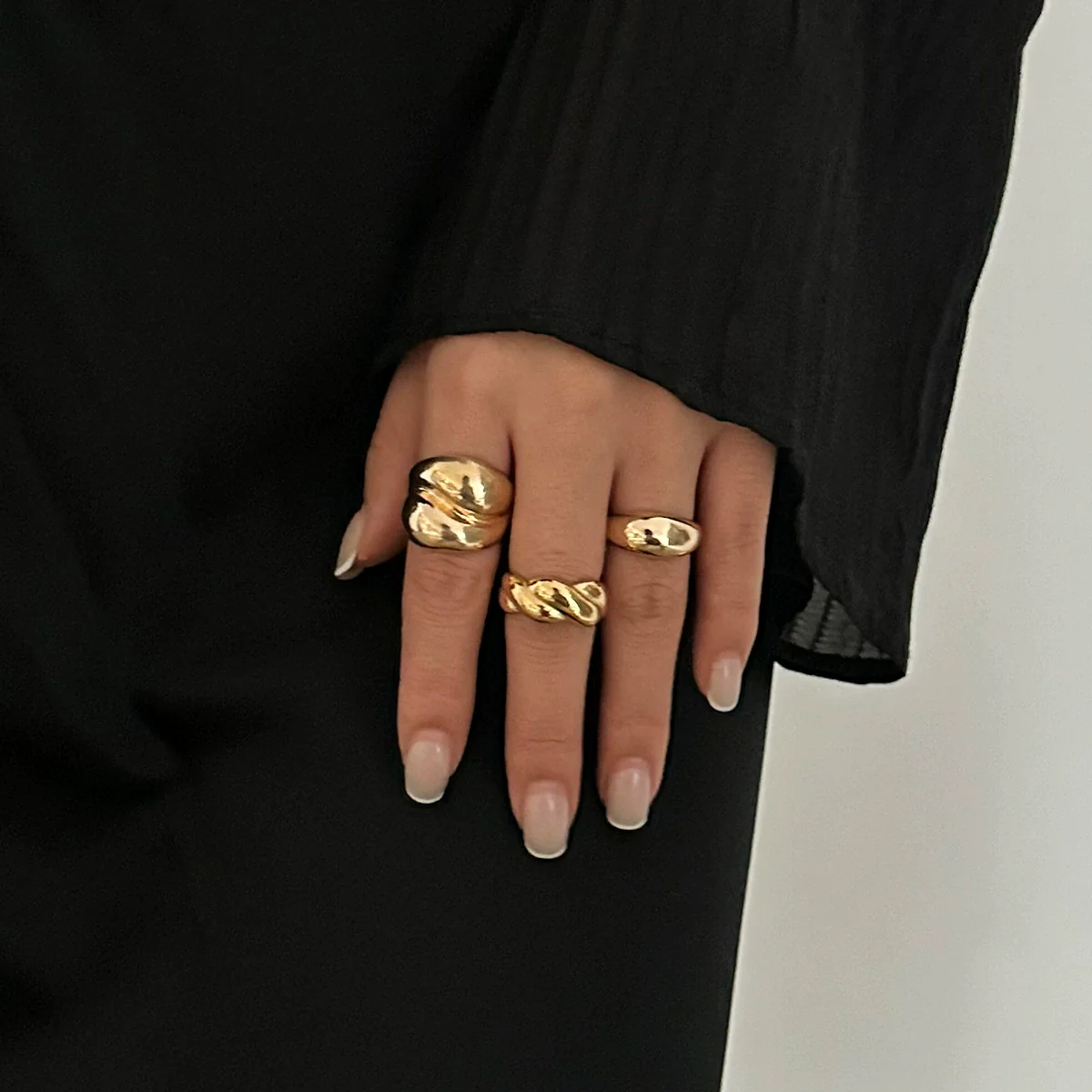 Ring Metal Geometric Electroplating Liquid Metal Pleated Baroque Pearl - Image 14