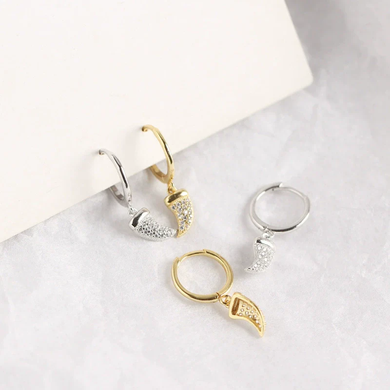 S925 Sterling Silver Geometric Stud Earring With Electroplating Treatment - Image 4