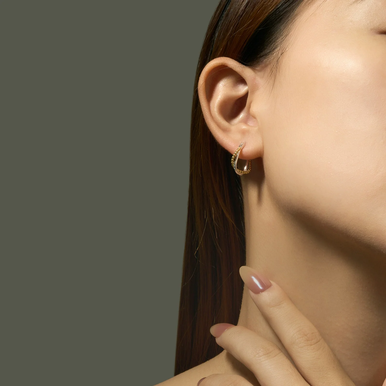 S925 Sterling Silver Women's Geometric Electroplated Fashion Ear Jewelry - Image 4