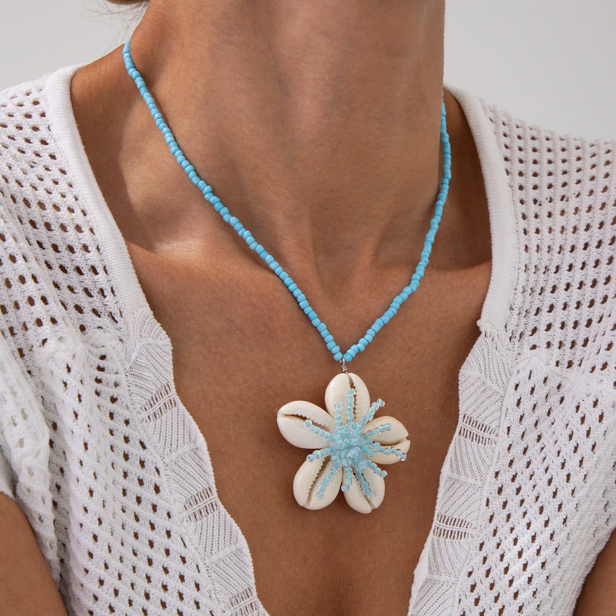 Shell Flower Pendant Necklace Handmade For Women