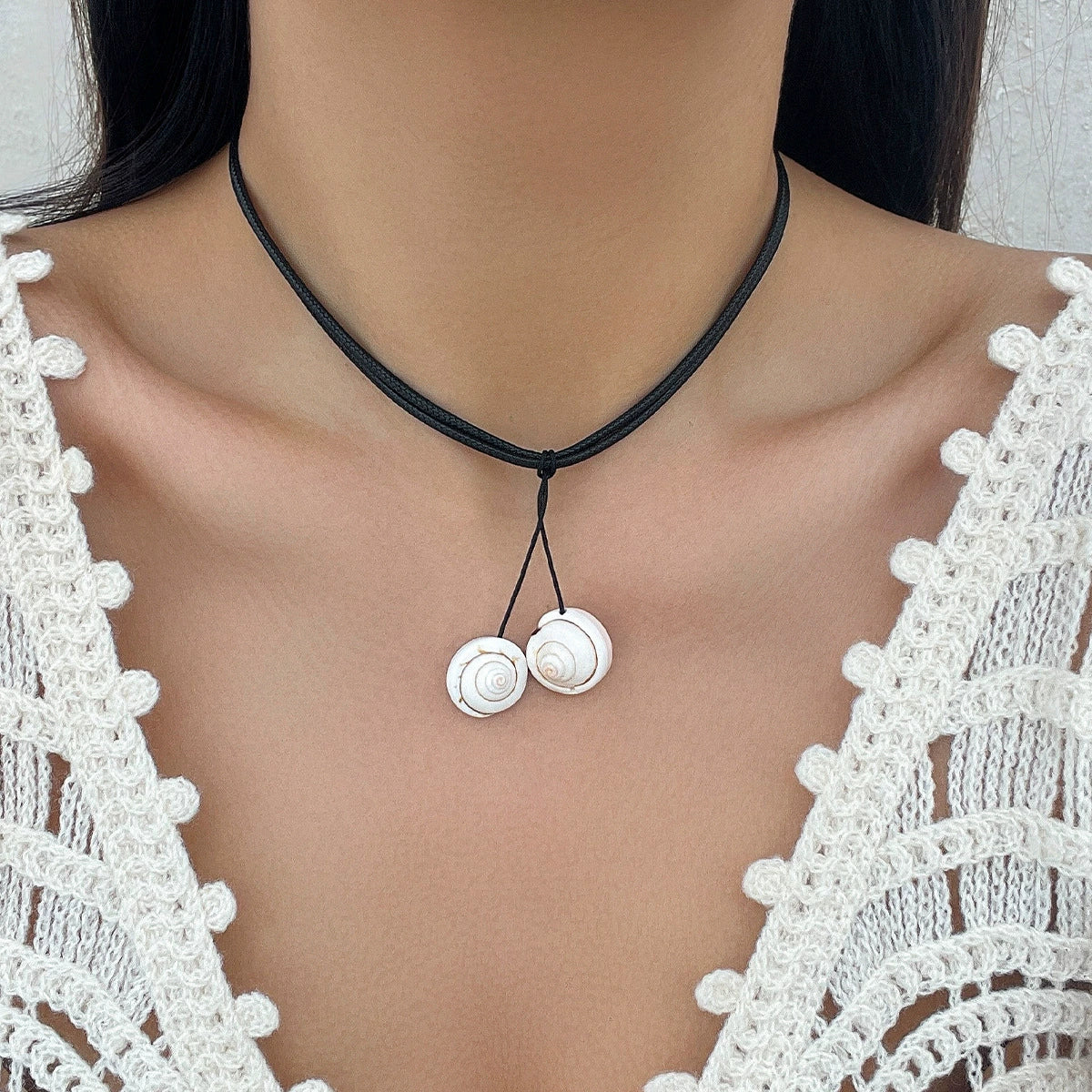 Shell Leather Wax Thread Geometric Handmade Conch Shell Tassel Necklace For Women - Image 6