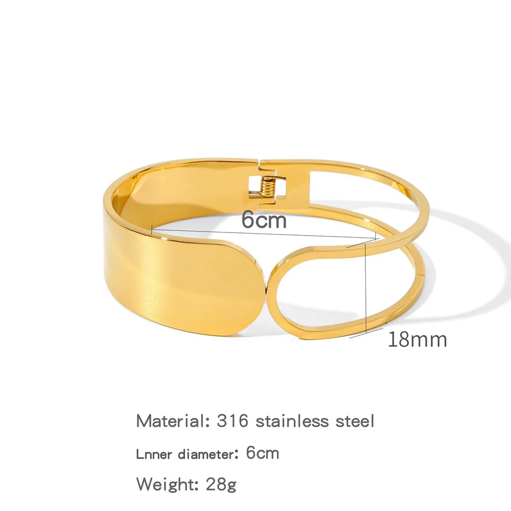 Simple Geometric Stainless Steel Bracelet With Electroplated Buckle - Image 6