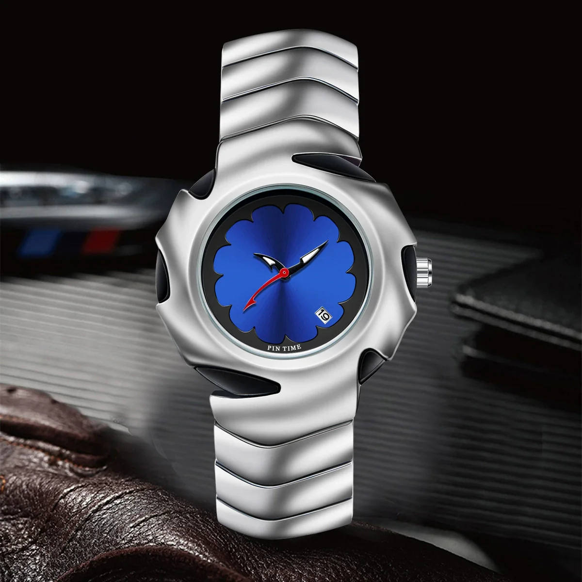Specialshaped Retro Quartz Watch Diecast Stainless Steel Mineral Strengthened Mirror - Image 2