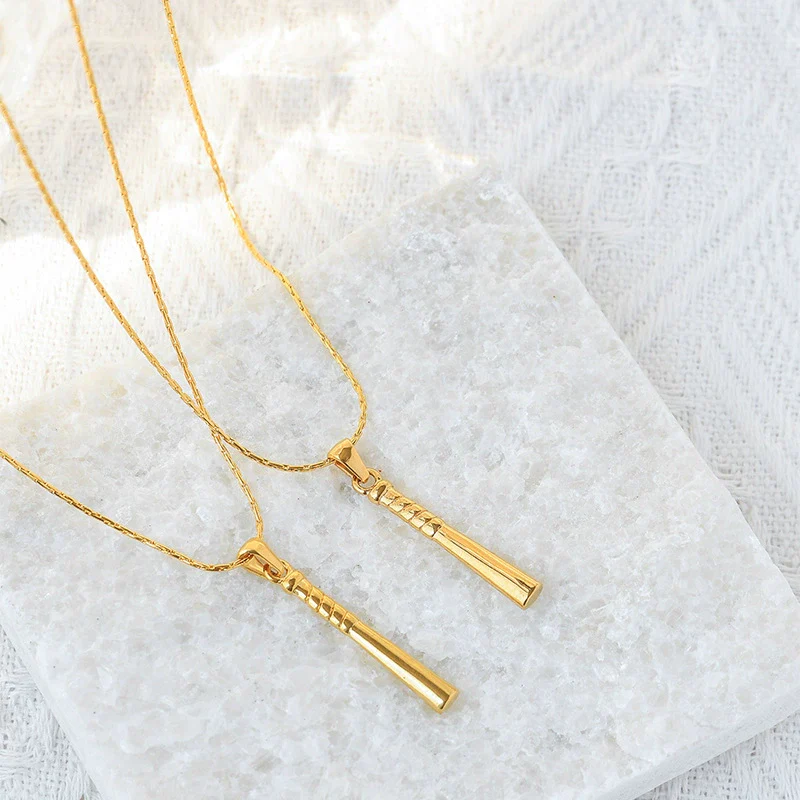 Sports Style Stainless Steel And Titanium Steel Electroplating Stick Pendant Collarbone Chain Necklace Jewelry For Women - Image 3