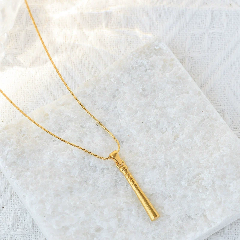 Sports Style Stainless Steel And Titanium Steel Electroplating Stick Pendant Collarbone Chain Necklace Jewelry For Women - Image 4