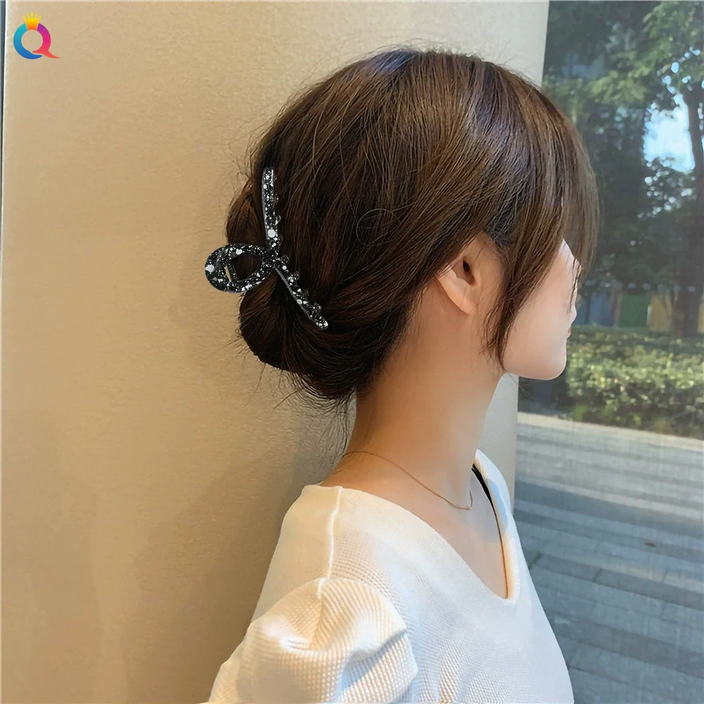 Spraypainted Plastic Handmade Women's Square Cross Hair Clip Hair Accessories - Image 3