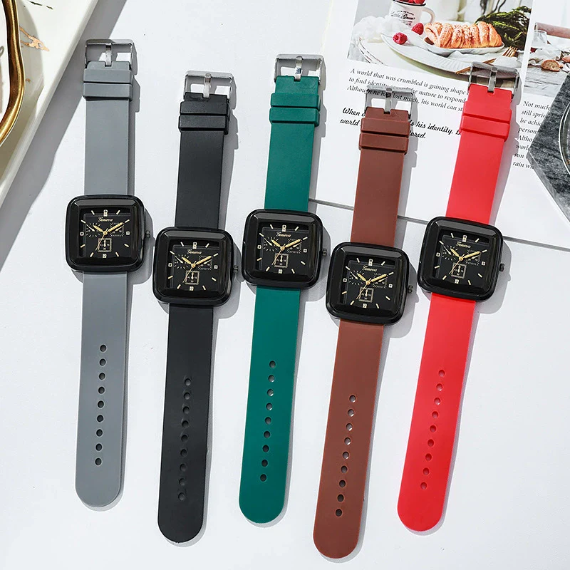 Square Leisure Women's Quartz Watch With Silicone Strap And Plastic Case