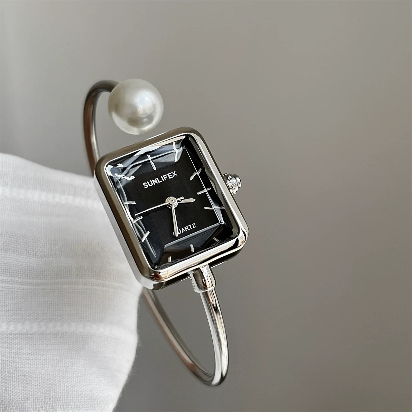 Square Pearl Bracelet Watch Alloy Women's Leisure Style - Image 3