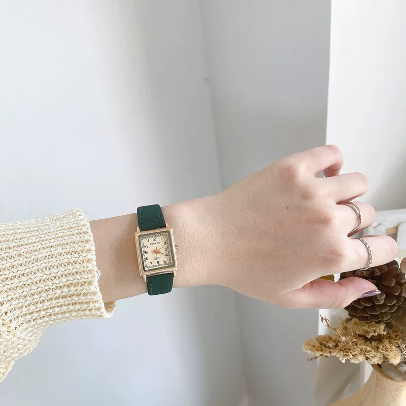 Square Women's Watch Alloy Case Ordinary Glass Mirror Thin Belt Small Dial Retro Leisure Style - Image 8