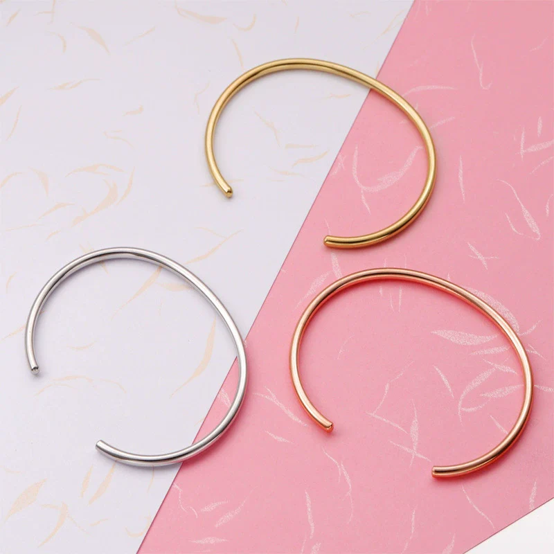 Stainless Steel Cshaped Open Simple Bracelet Jewelry Accessories Electroplated 18K Furnace Gold - Image 2
