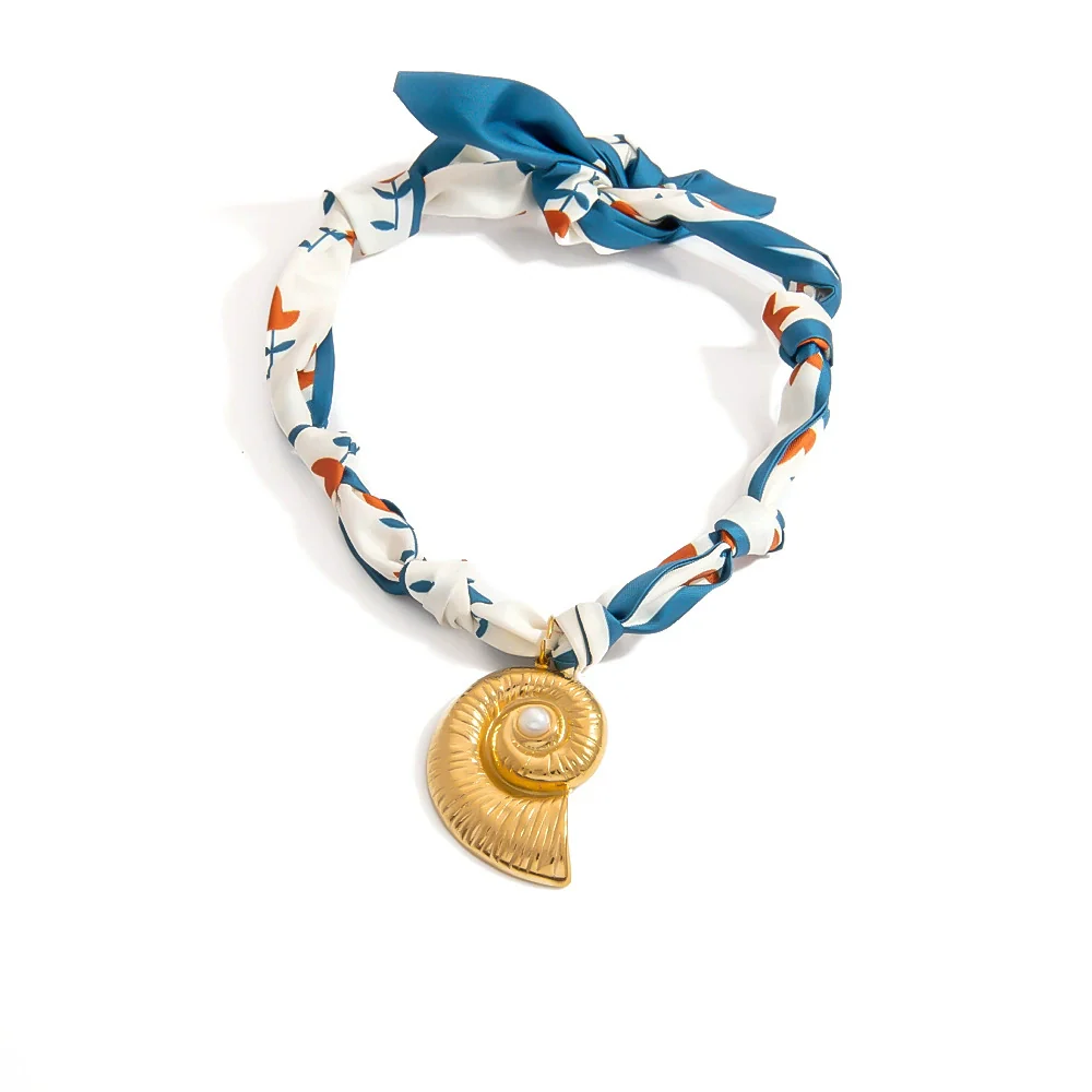 Stainless Steel Geometric Clavicle Chain Necklace With Electroplating - Image 5