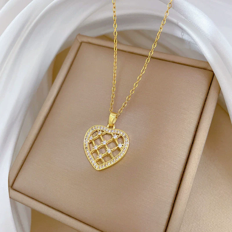 Stainless Steel Geometric Zircon Light Luxury Unisex Necklace - Image 4