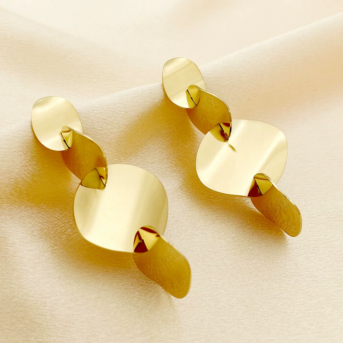 Stainless Steel Gold Plated Geometric Round Fashion Earrings For Women - Image 3