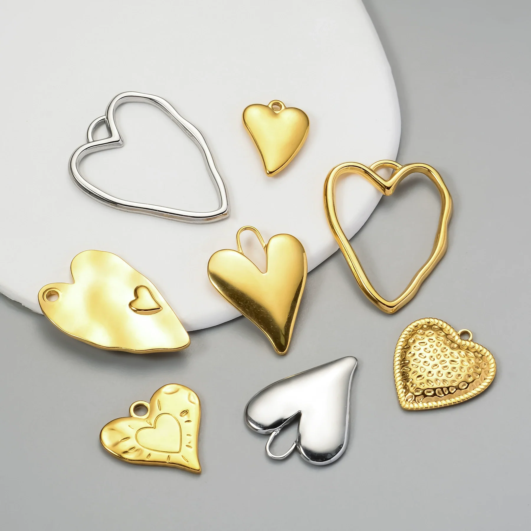 Stainless Steel Love Irregular Heart Electroplated Handmade Jewelry Accessories Pendant - Image 4