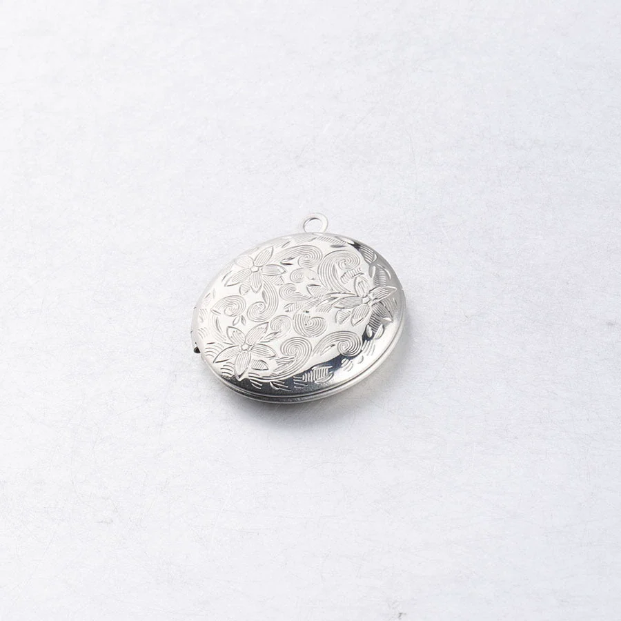Stainless Steel Mirror Polished Retro Pattern Phase Box Pendant Jewelry Accessories - Image 6