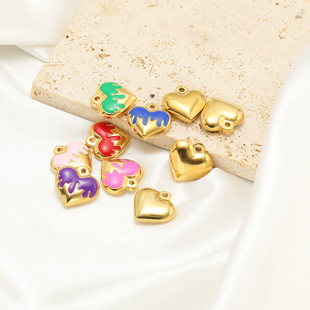 Stainless Steel Retro Heart Pendant Necklace Jewelry Accessories With Electroplating - Image 3
