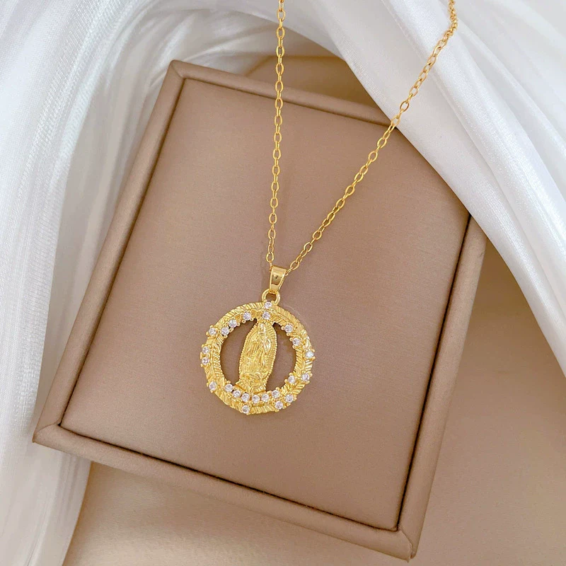 Stainless Steel Ring And Clavicle Chain With Geometric Pattern Light Luxury Style Unisex - Image 3