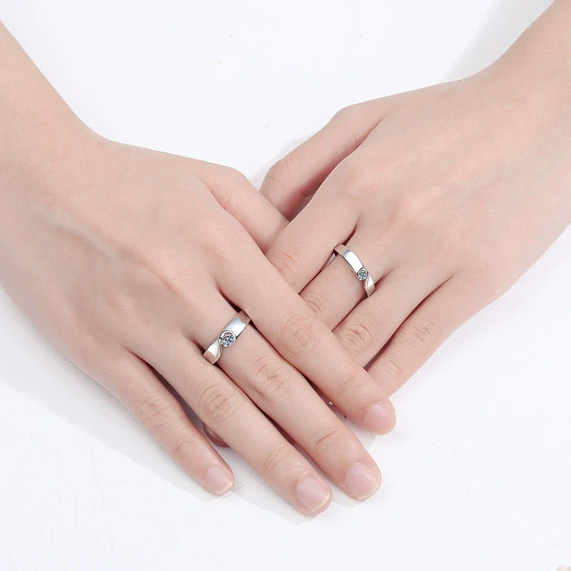 Sterling Silver Couple Ring With Heart Pattern And Electroplating Process - Image 3