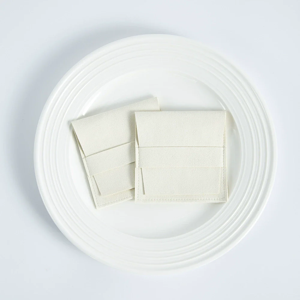 Suede Microfiber Flannel Jewelry And Card Storage Bag - Image 13