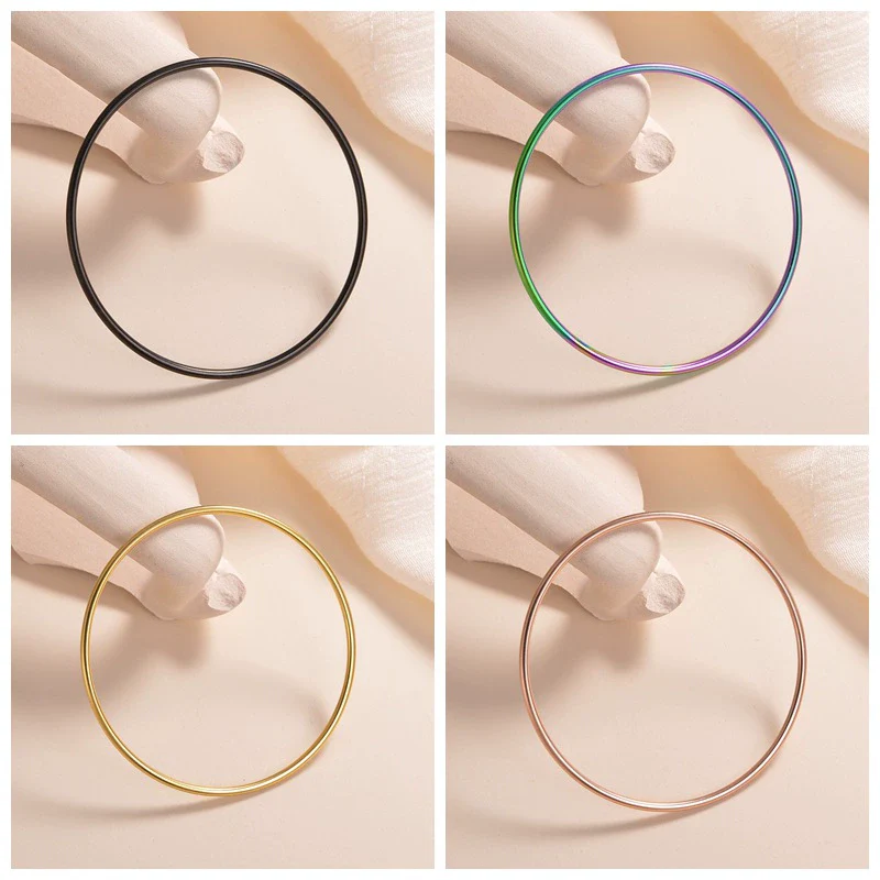 Titanium Steel Electroplated Women's Linear Closed Bracelet - Image 2