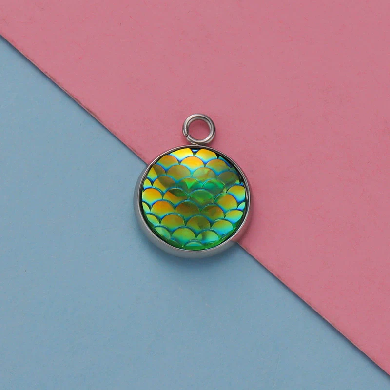 Titanium Steel Geometric Round Fish Scale Jewelry Accessories Pendant - Image 8