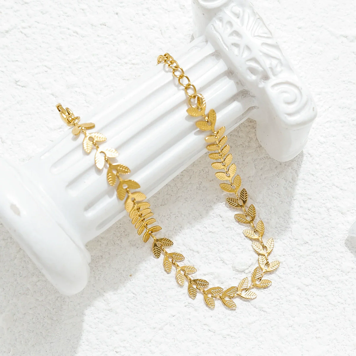 Titanium Steel Goldplated Leaf Bracelet For Women Fashionable Jewelry - Image 2