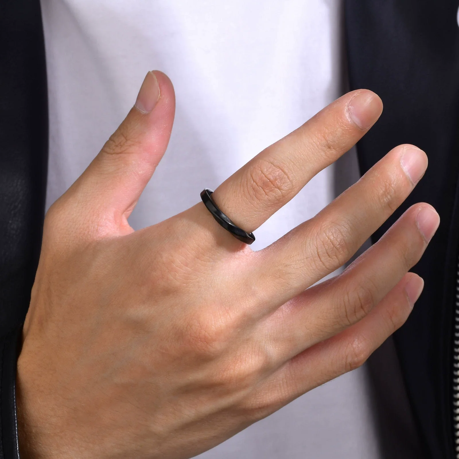 Titanium Steel Mobius Ring Ushaped Geometric Electroplated For Men And Women - Image 3
