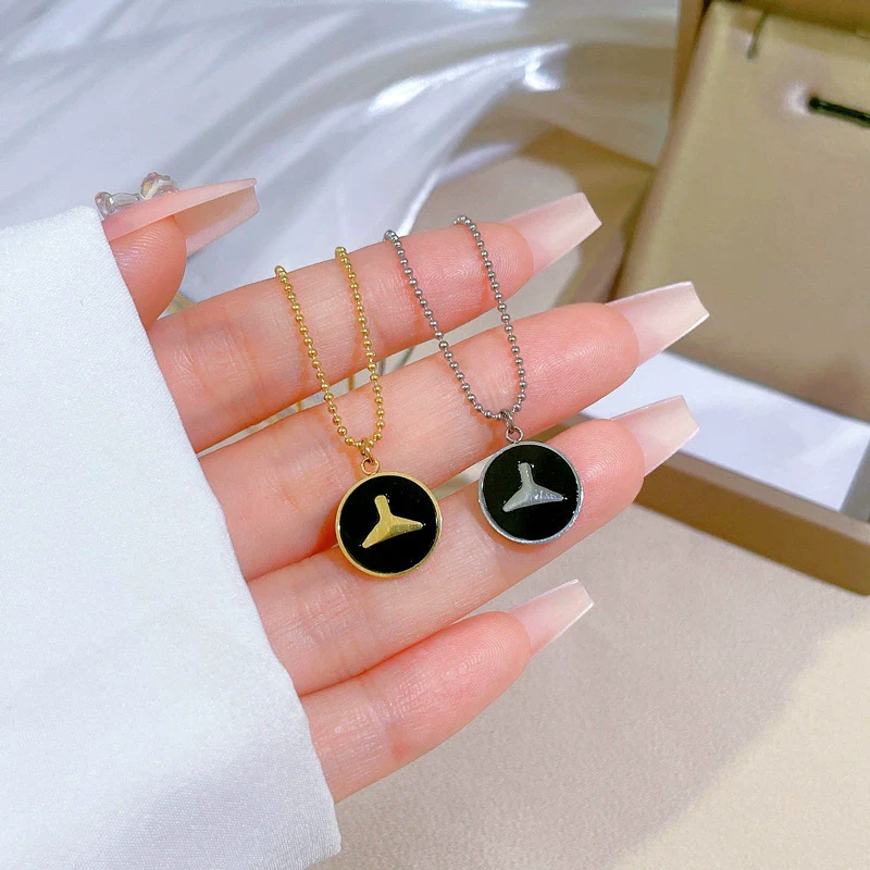 Titanium Steel Necklace With Mermaid Tail Pendant Electroplated In Air Furnace For Women Geometric Cartoon Style - Image 3