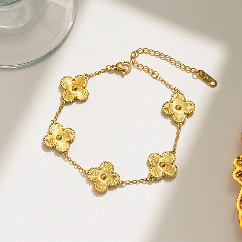 Titanium Steel Women's Fashion Versatile Laser Fourleaf Flower Set With Necklace Bracelet Earrings And Electroplating - Image 7