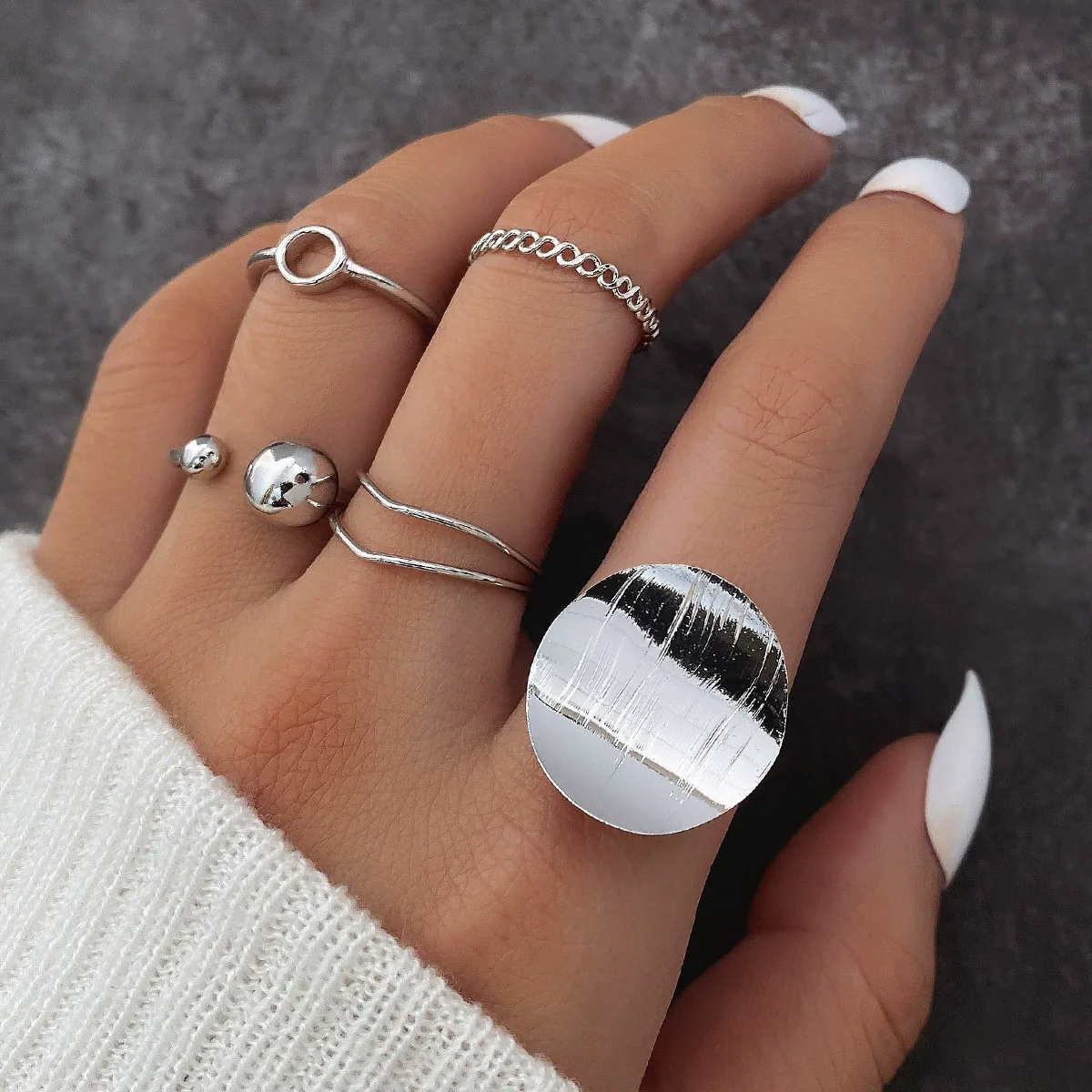 Trendy Geometric Round Alloy Open Ring 5Piece Set With Electroplating - Image 7