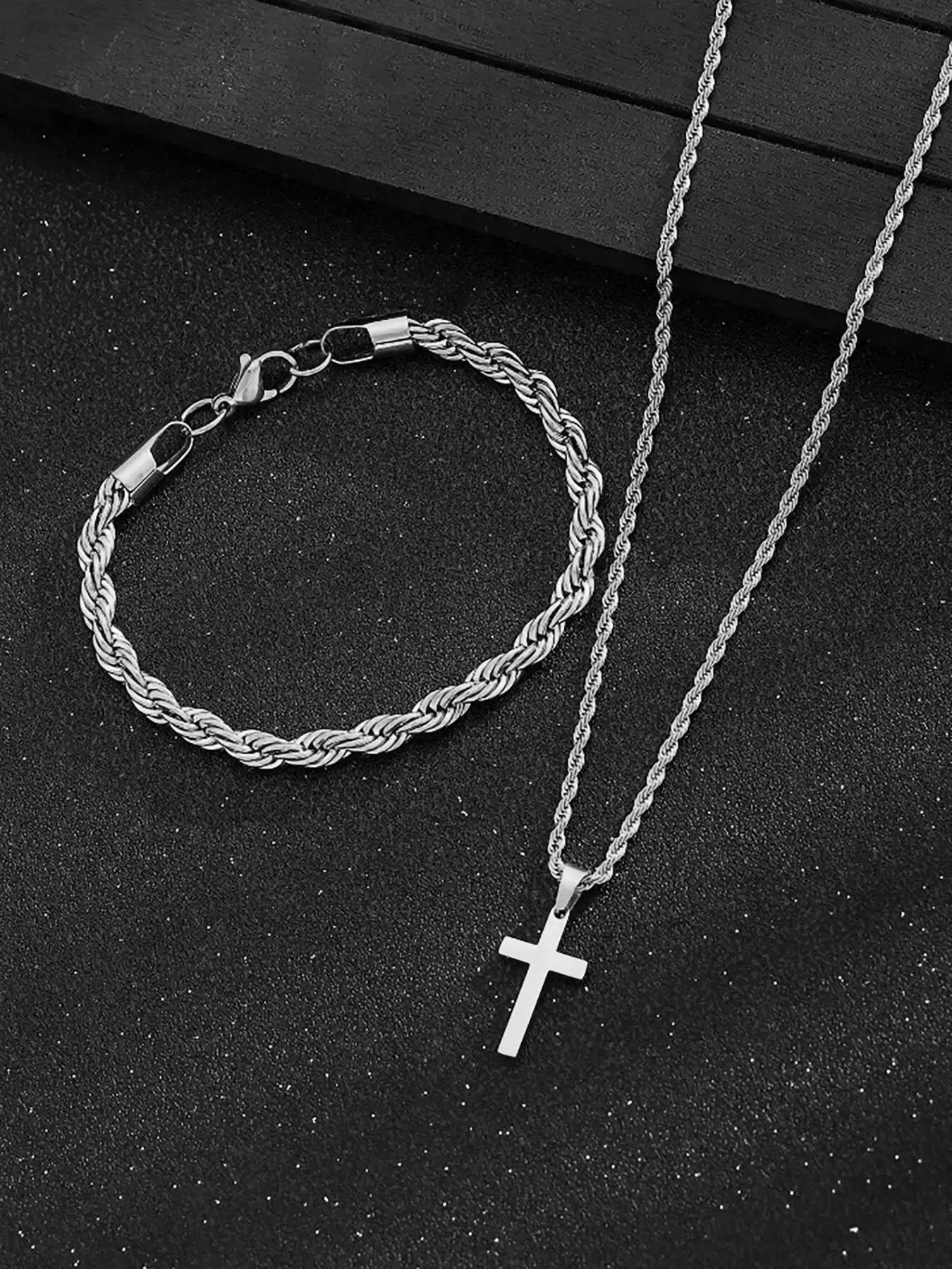 Unisex Retro Twist Chain Stainless Steel Cross Pendant Jewelry With Polishing - Image 6